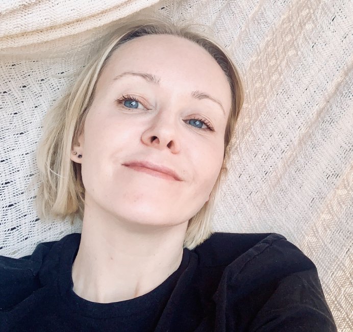 emerging artist who gained clarity and confidence through Joanna Henly’s creative mentoring program