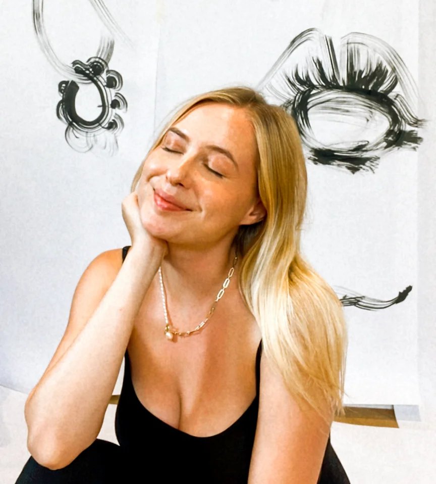 Artist Felicity Hamilton overcoming creative block and sharing breakthrough story with joanna henly mentoring